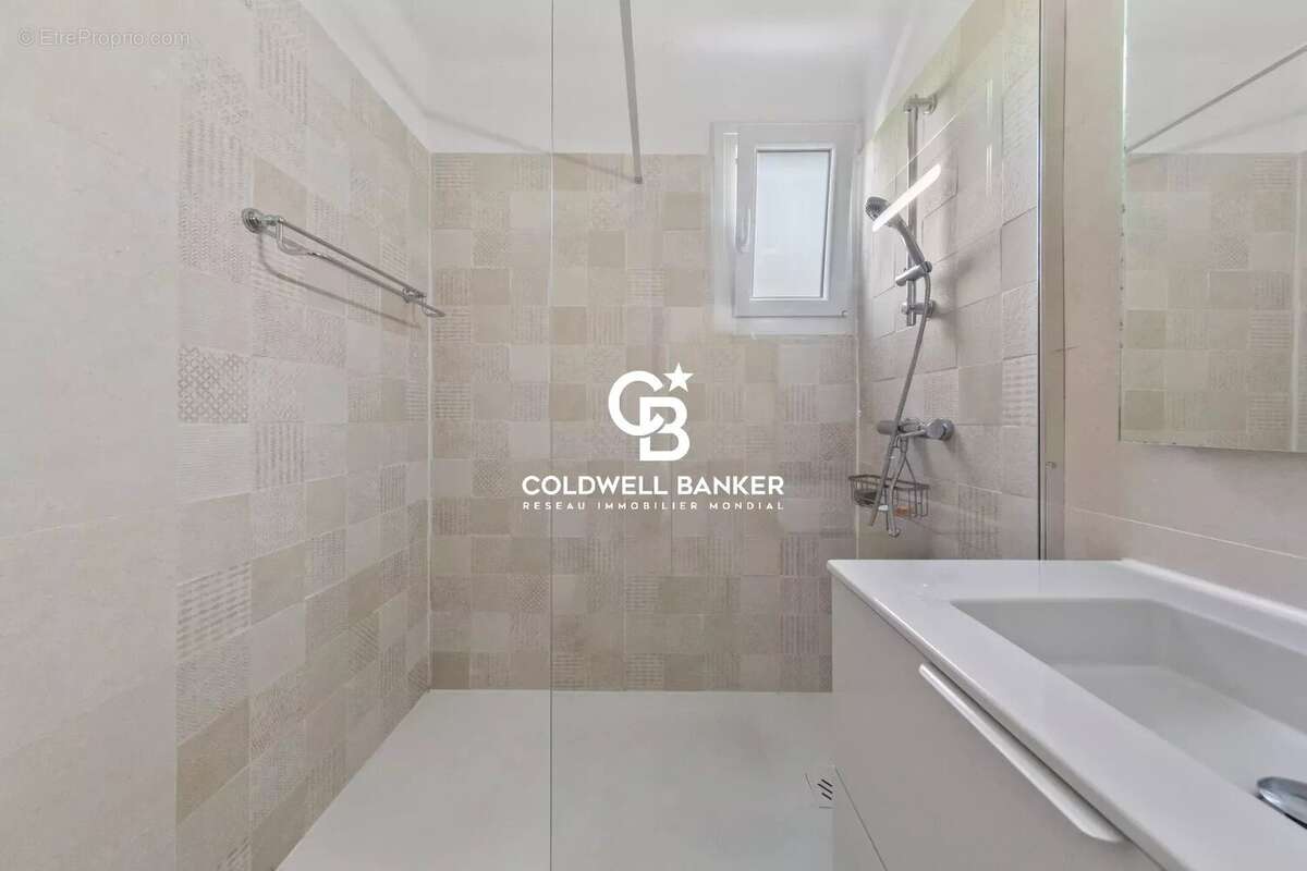 Appartement à RAYOL-CANADEL-SUR-MER