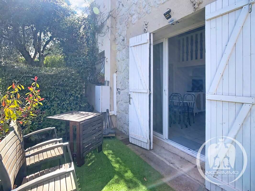 Appartement à VENCE