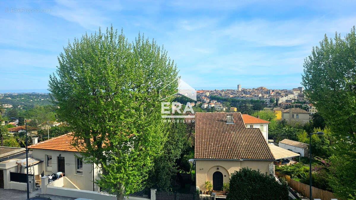 Appartement à VENCE