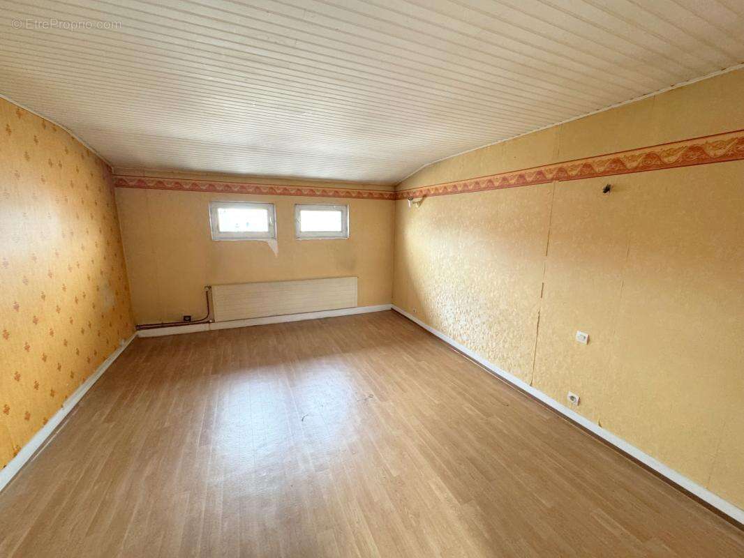 Maison à LE BLANC-MESNIL