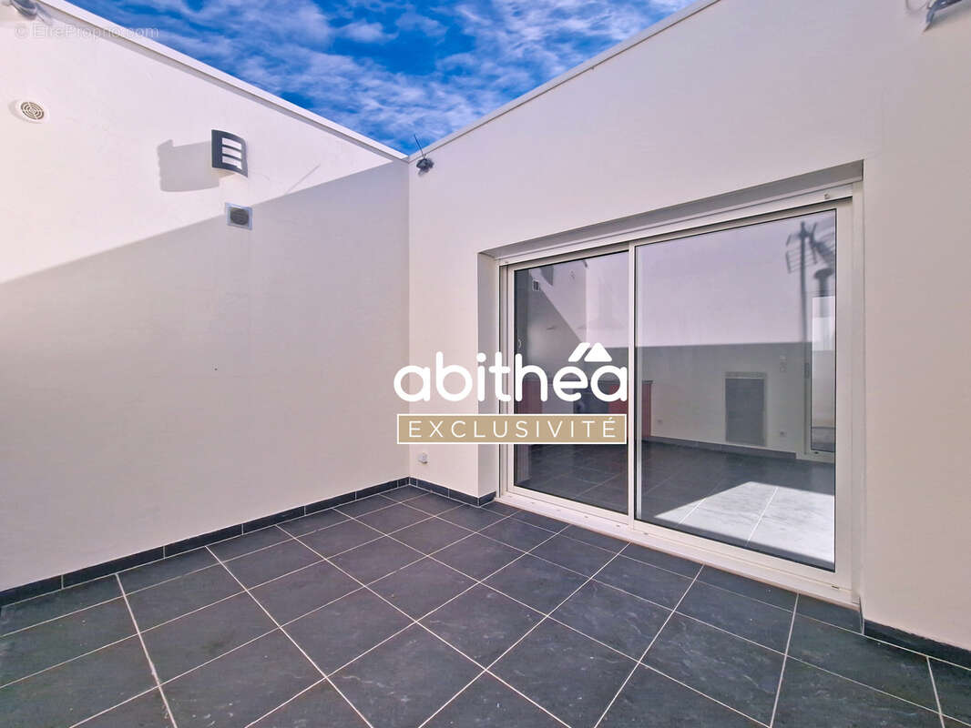 Maison à MORTAGNE-SUR-GIRONDE