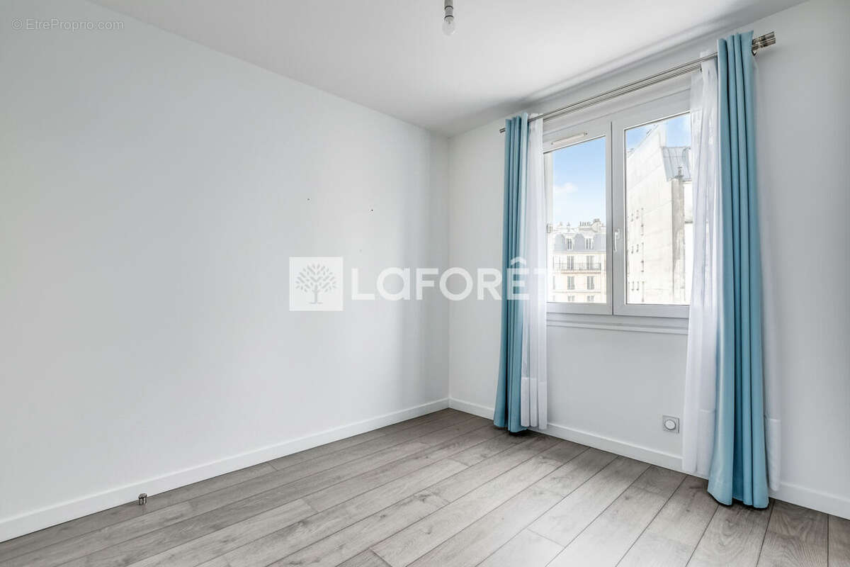 Appartement à PARIS-12E