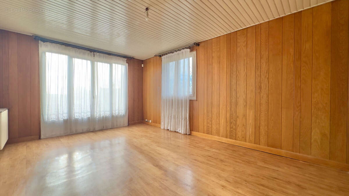 Maison à ATHIS-MONS