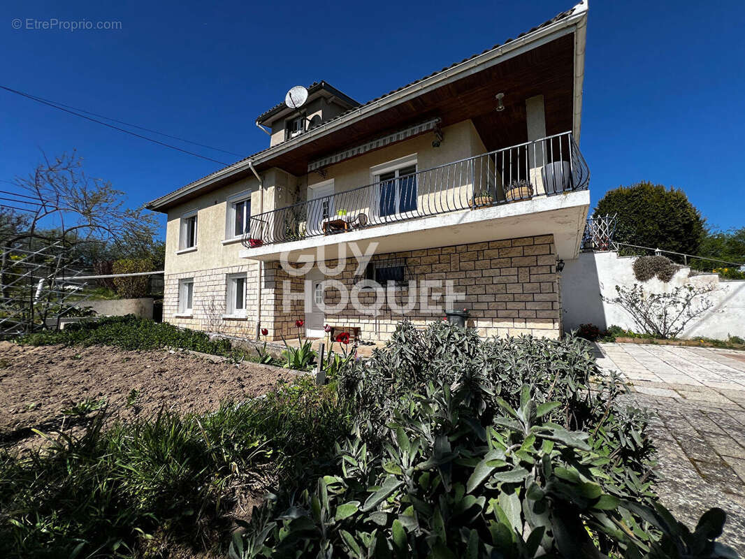 Maison à BALBIGNY