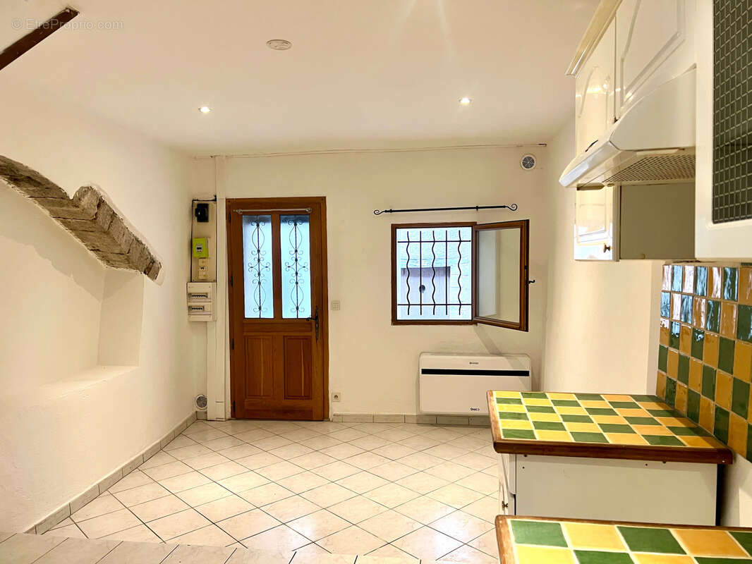 Maison à LORGUES