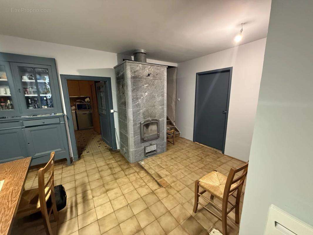 Maison à TAURIAC-DE-NAUCELLE