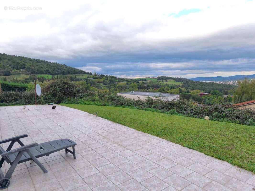 Photo 9 - Maison à SAINT-JEAN-BONNEFONDS