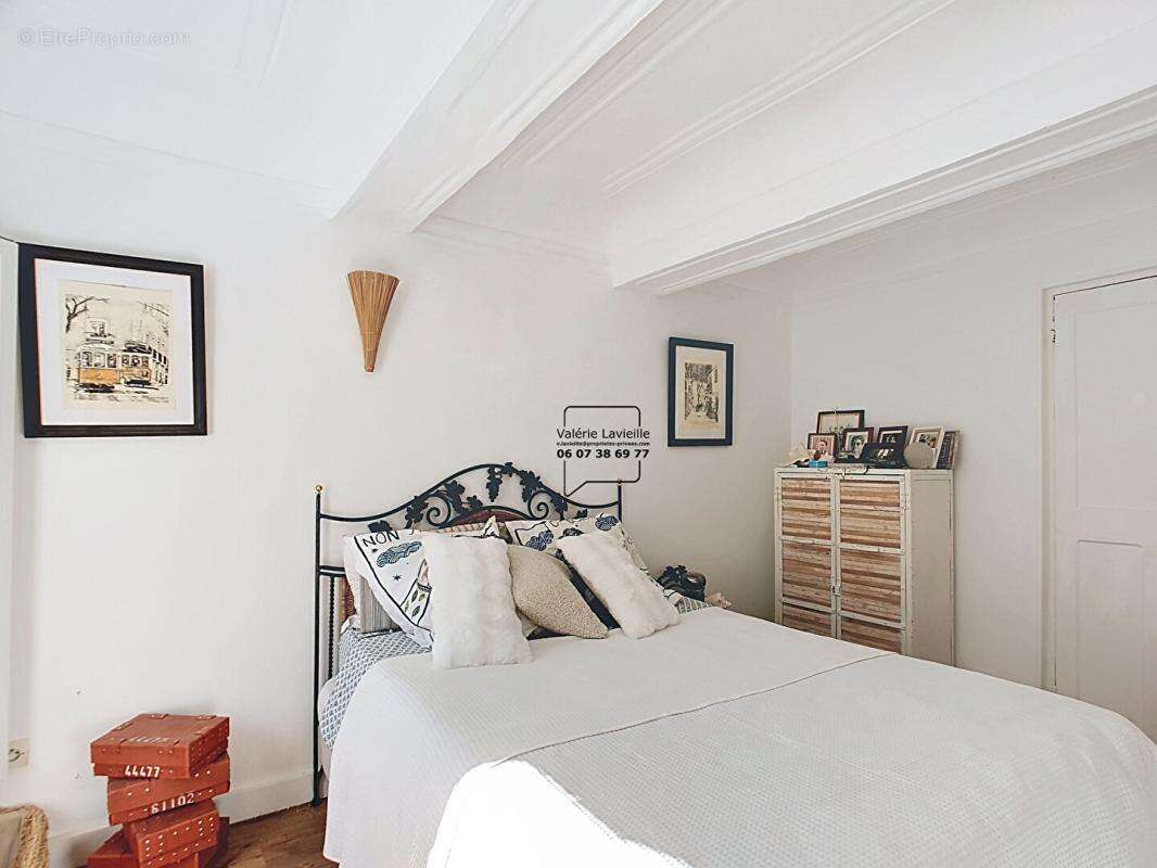 Appartement à MARSEILLE-1E