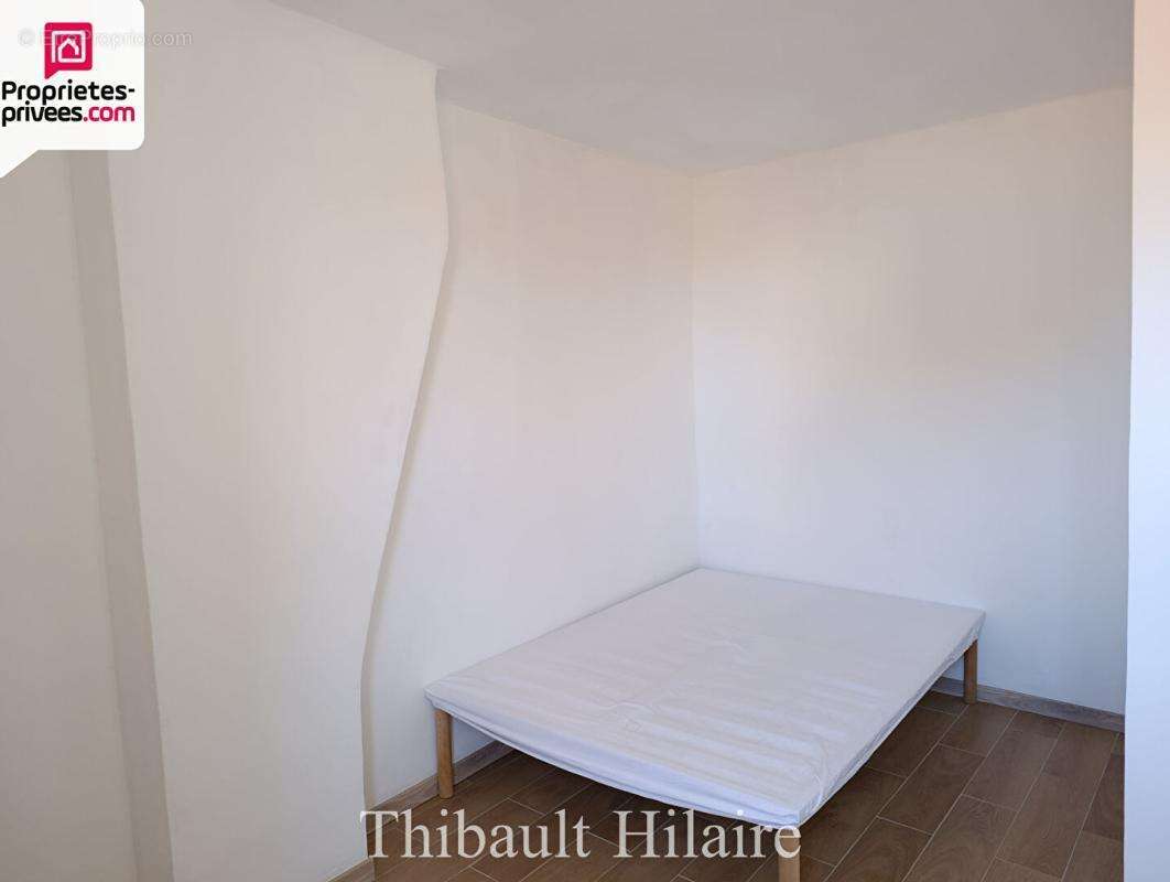 Appartement à MARSEILLE-6E