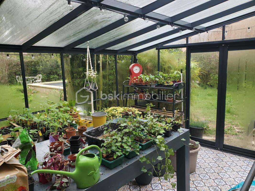 Maison à MALEMORT-DU-COMTAT