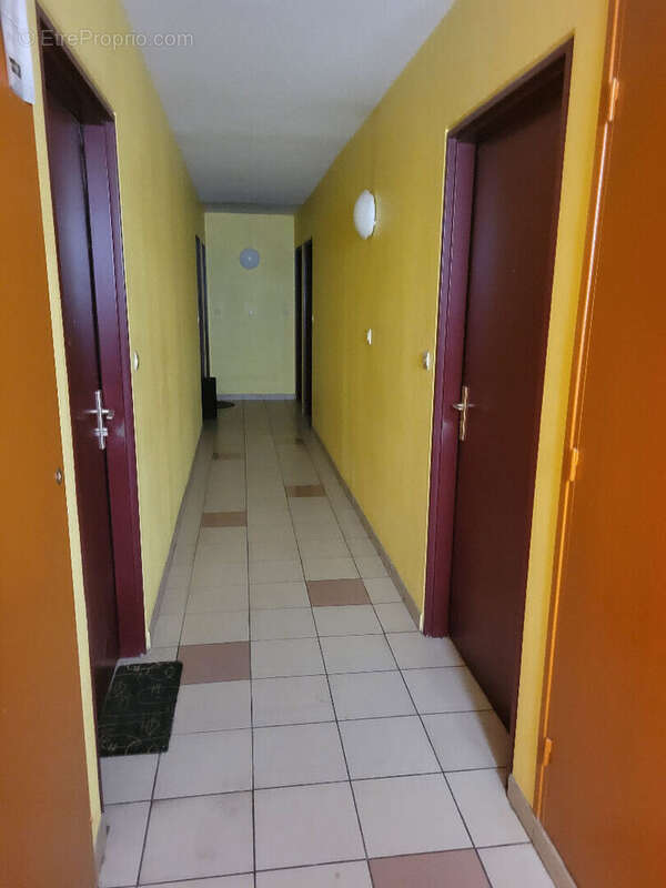 T2 34m² + terrasse 7m² + Parkins sous-sol - photo 8