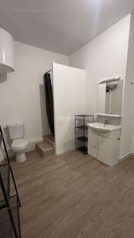 Appartement à MARSEILLE-7E