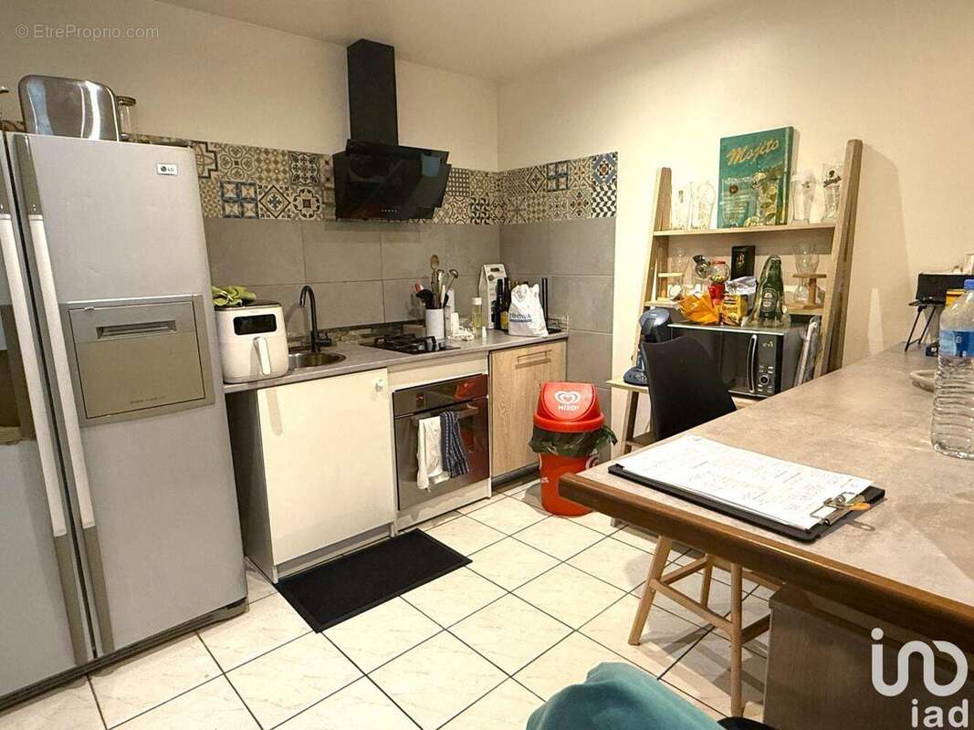 Photo 3 - Commerce à JONZAC