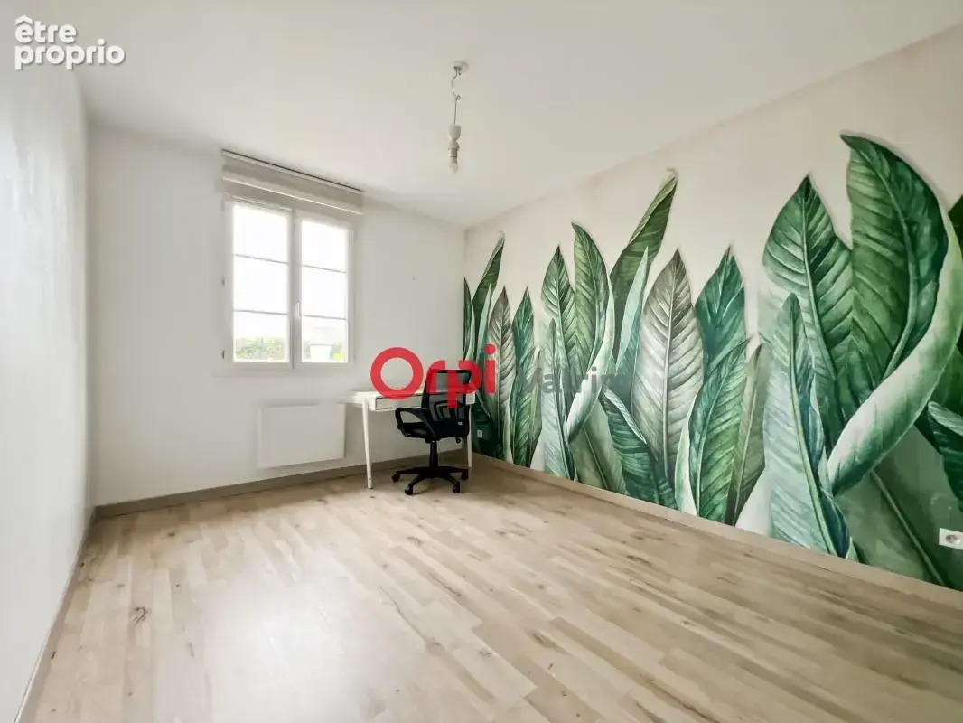 À Beaugency : Maison 4 chambres avec piscine et belle terrasse - photo 8