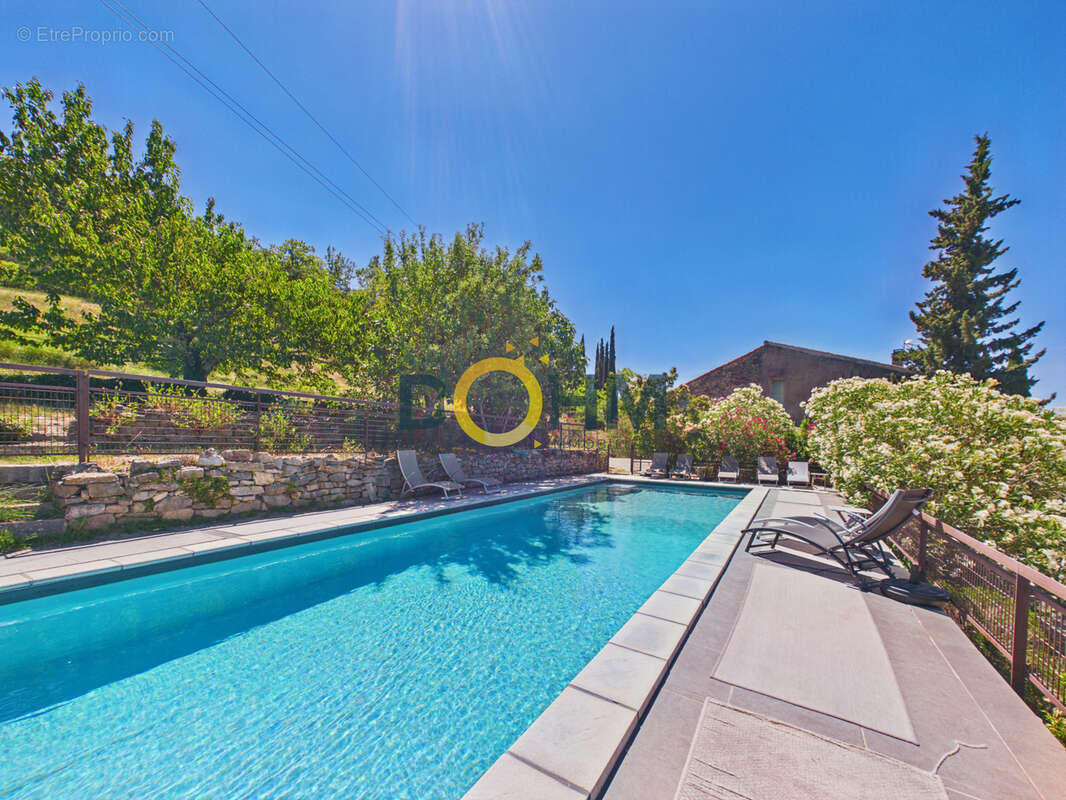 Propriété: 3 habitations + piscine - photo 33