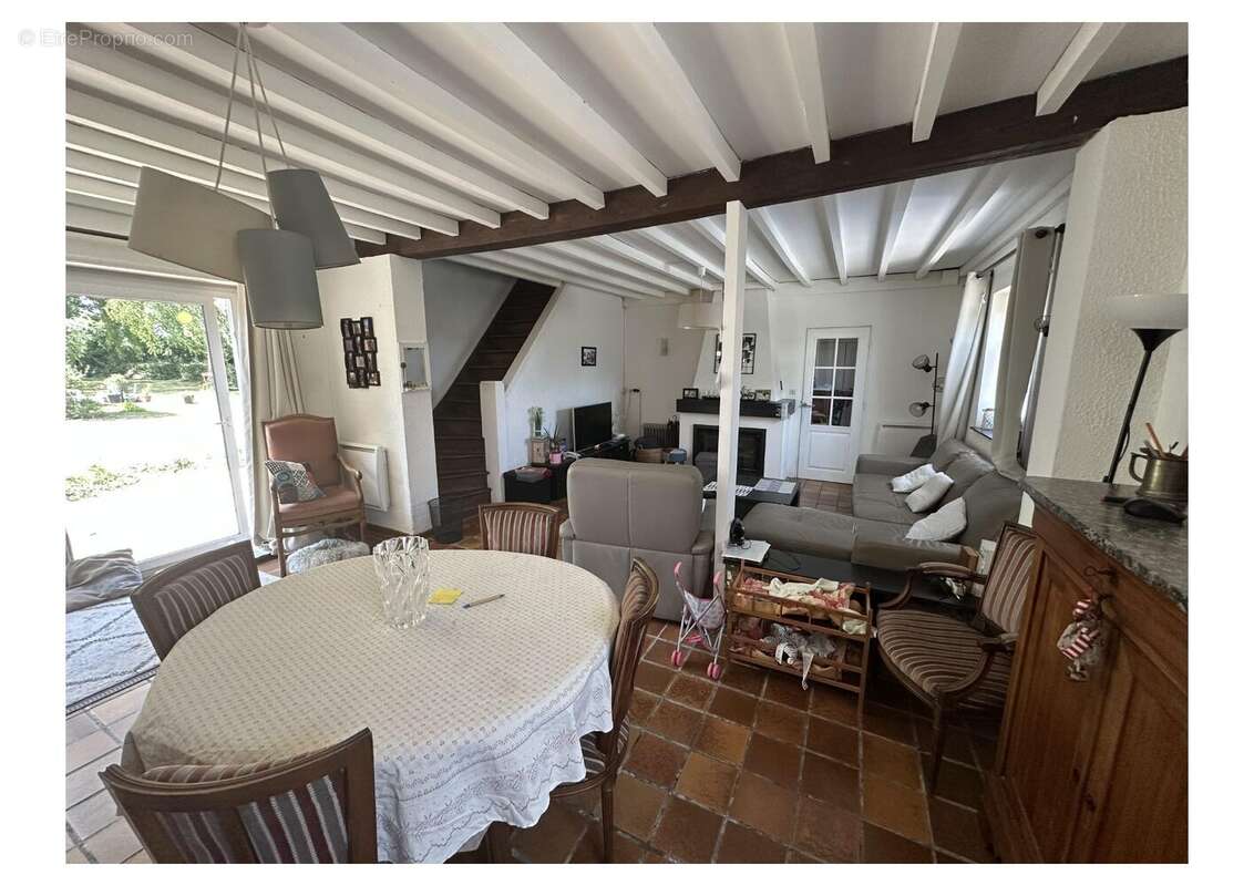 Maison à ERQUINGHEM-LYS