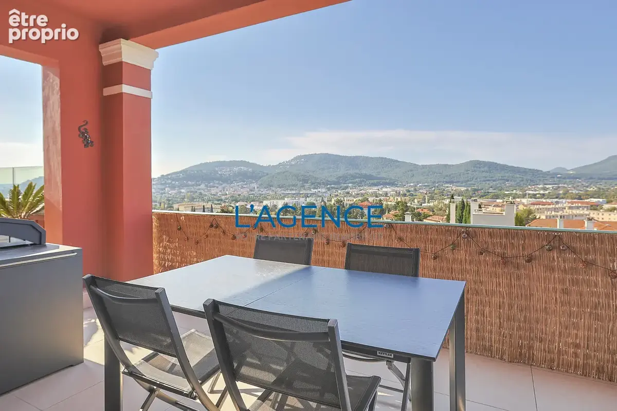 Superbe T5 vue mer avec terrasse et parking - photo 16