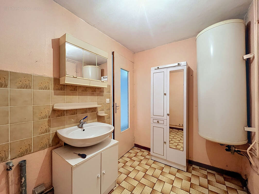 Maison de village à conforter - photo 6