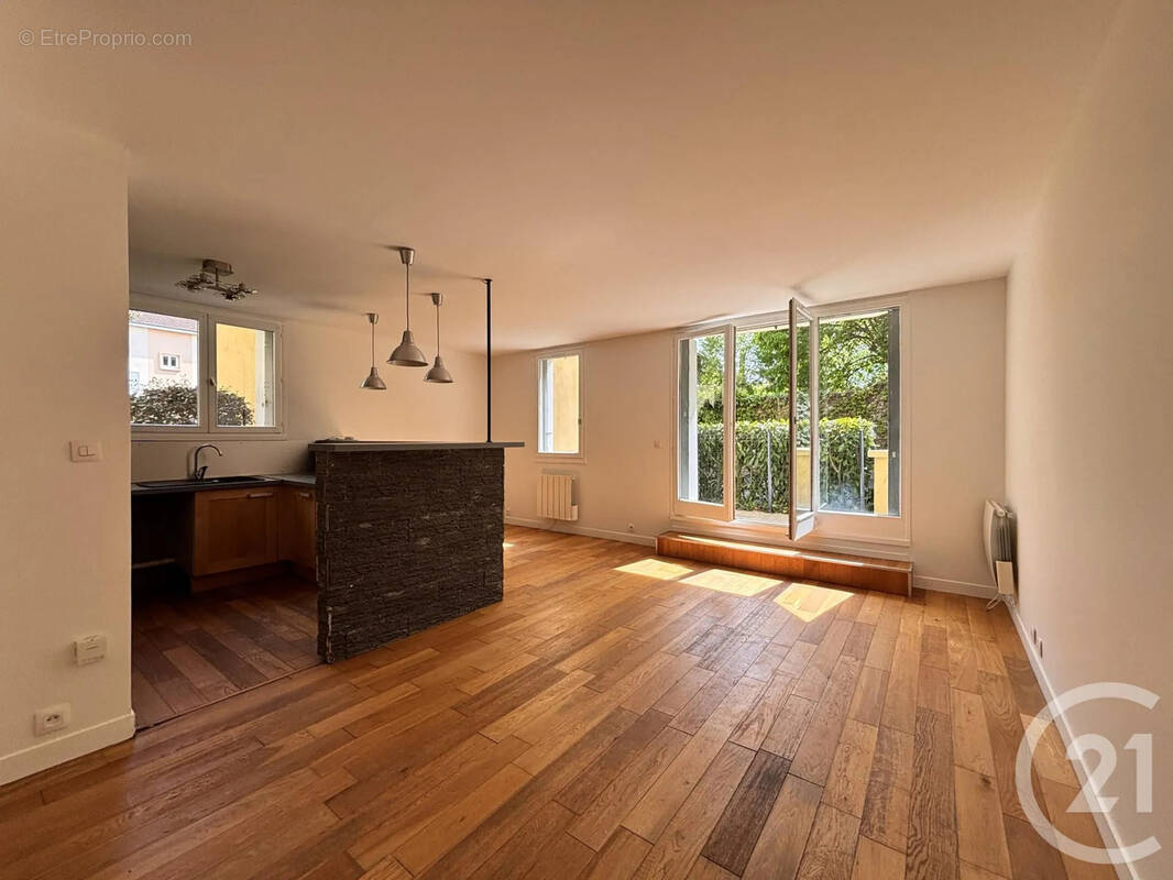 Appartement à FONTAINEBLEAU