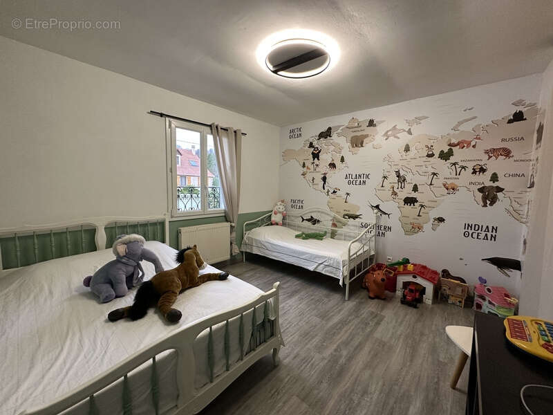 Maison à FRESNOY-LA-RIVIERE