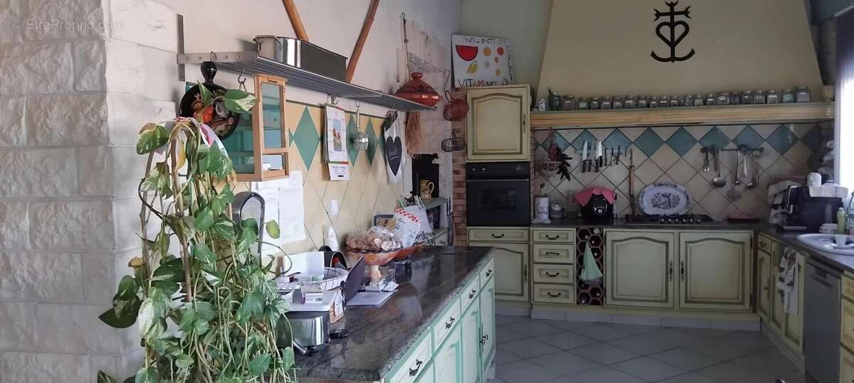 Maison à PORT-SAINT-LOUIS-DU-RHONE