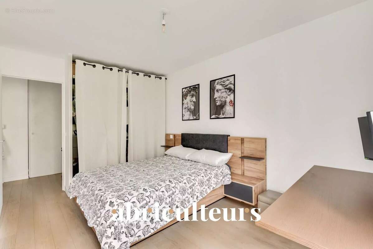 Appartement à ISSY-LES-MOULINEAUX