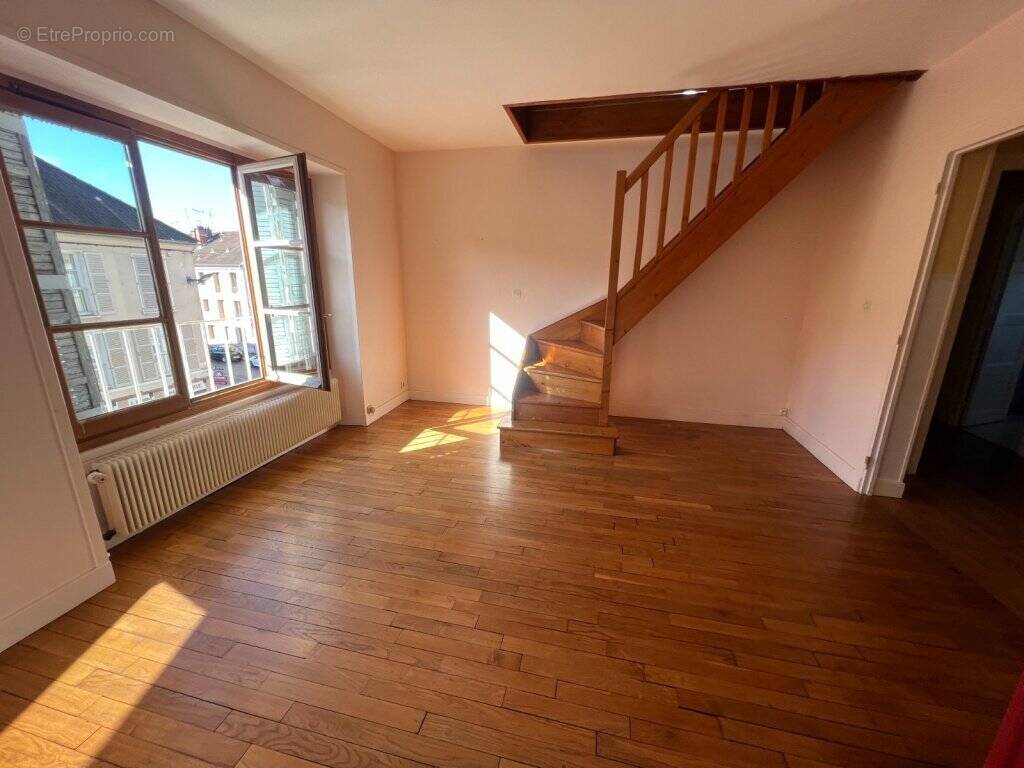 Appartement à LE CREUSOT