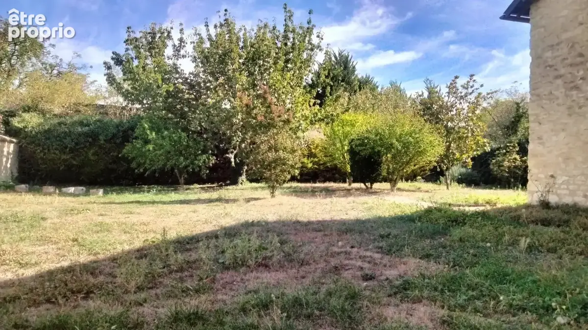 Immeuble centre Neuville 216m2+ dépendances - photo 21