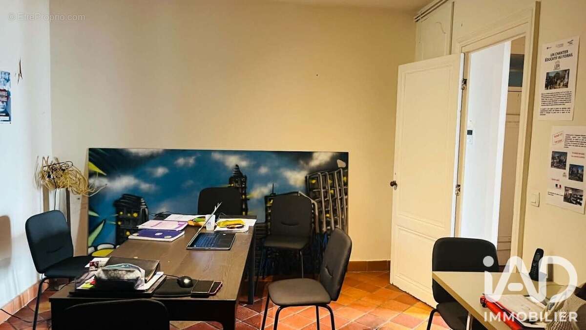 Maison 180 m² à Sainte-Foy-La-Grande  - photo 2