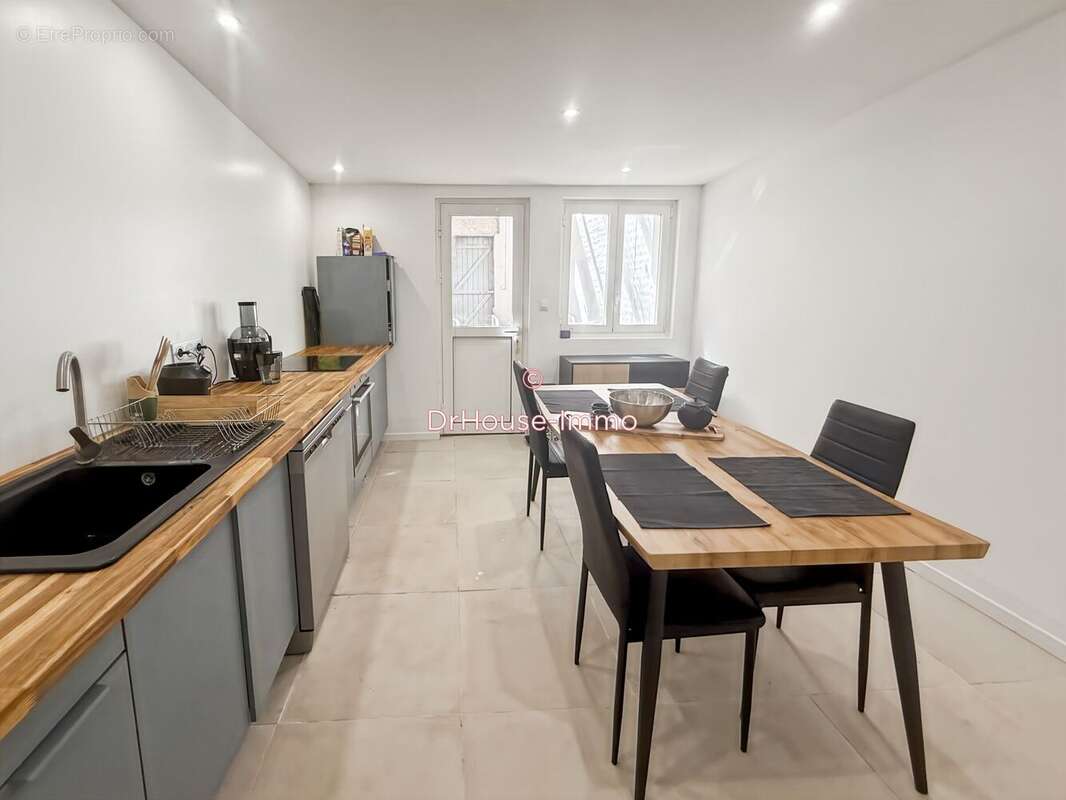 Maison 73 m² à Saint-Pierre  - photo 14
