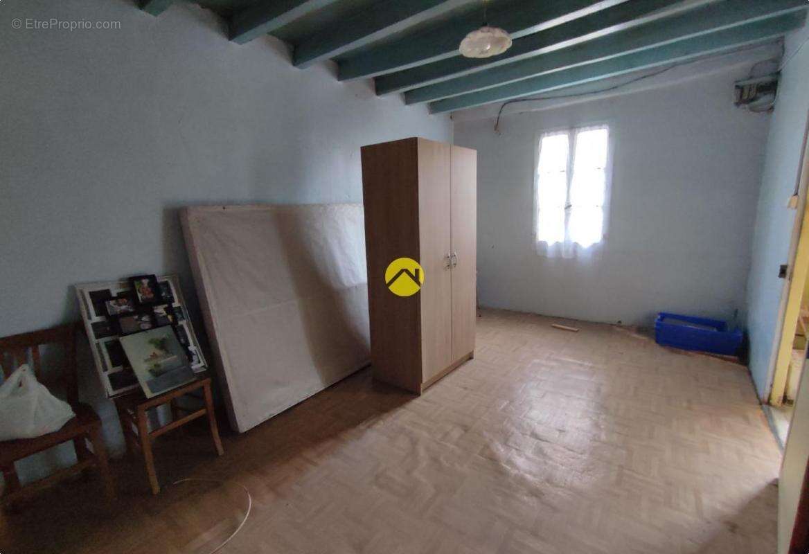 Maison à VAILLY-SUR-SAULDRE