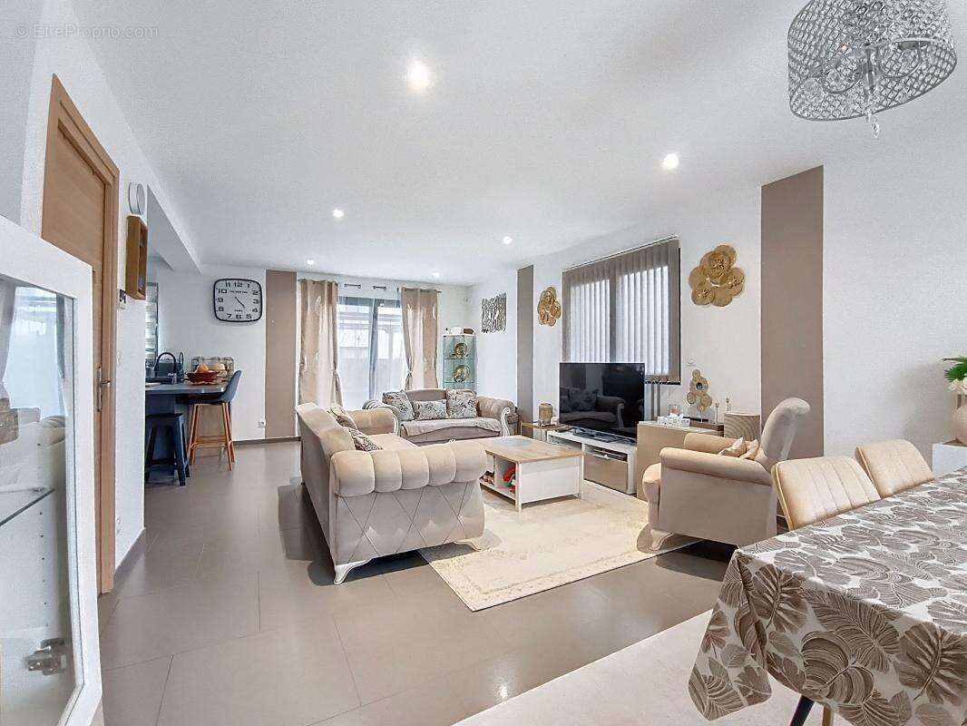 Maison à LE GRAND-QUEVILLY