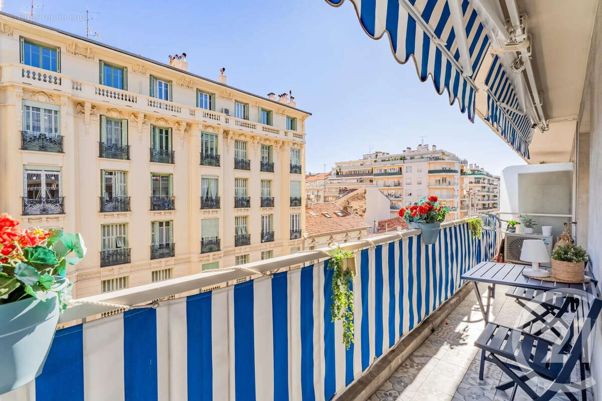 Appartement à NICE