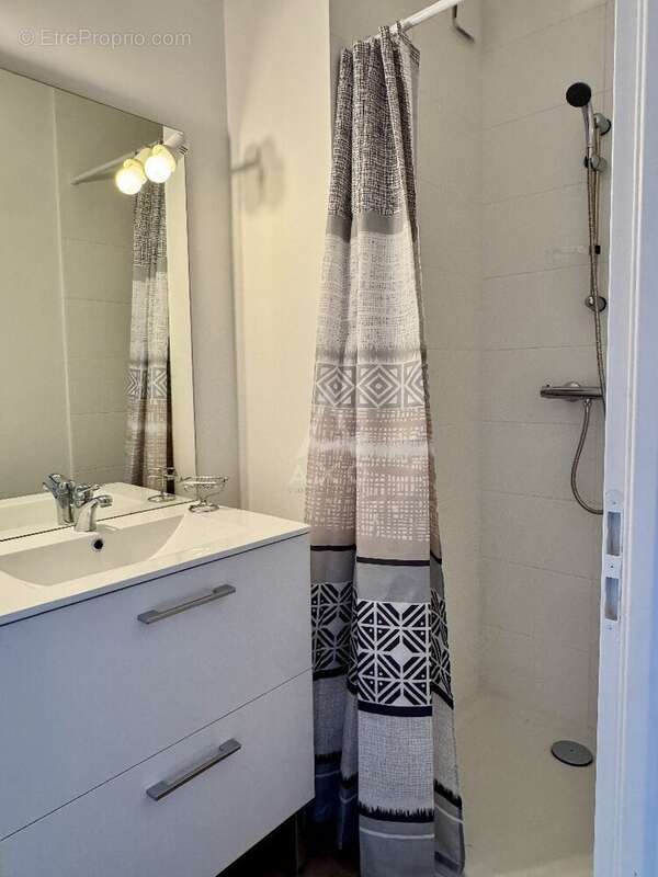 Maison à MOUTHIERS-SUR-BOEME