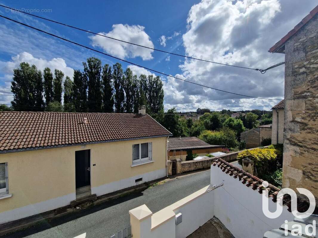 Photo 3 - Maison à MIGNE-AUXANCES