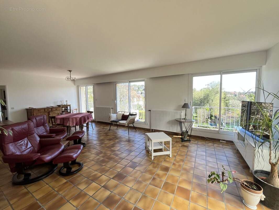 Maison à LA FRETTE-SUR-SEINE
