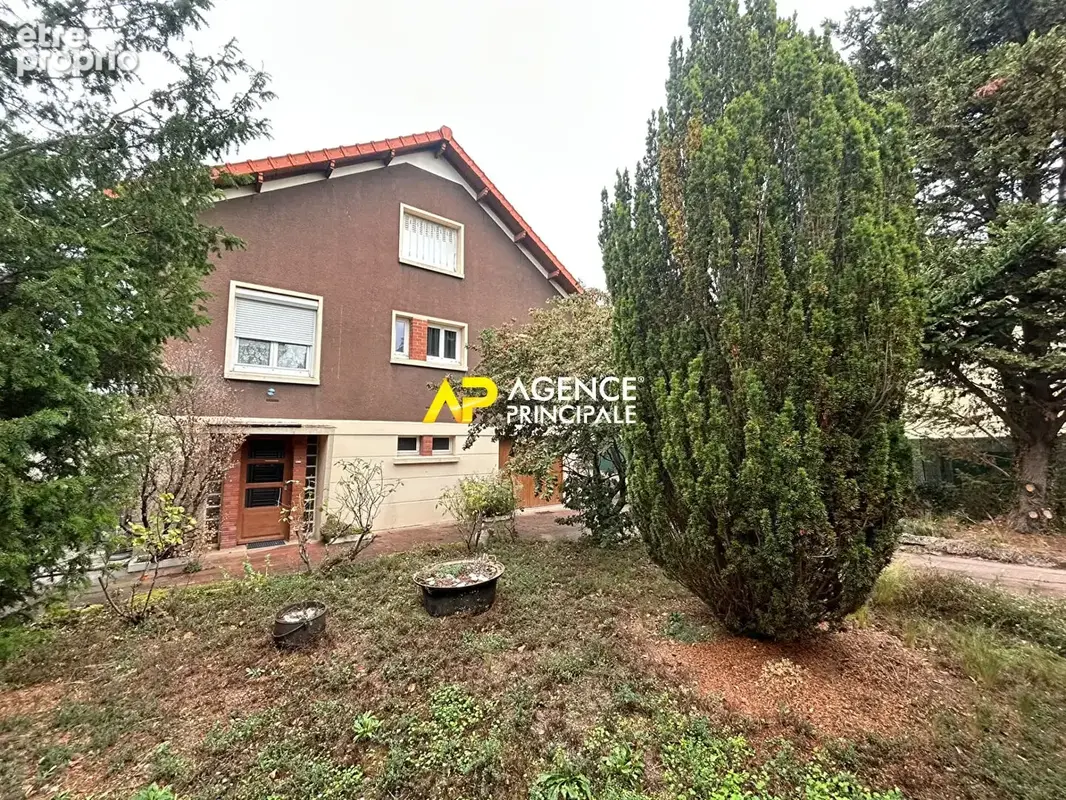 BEZONS _ Maison 4 pièces sur parcelle arboree de 621m2 - photo 18