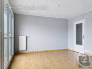 Appartement à SAINT-JULIEN-LES-VILLAS