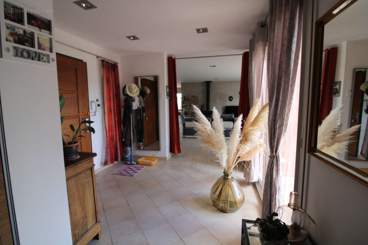 Maison à SAINT-CLEMENT