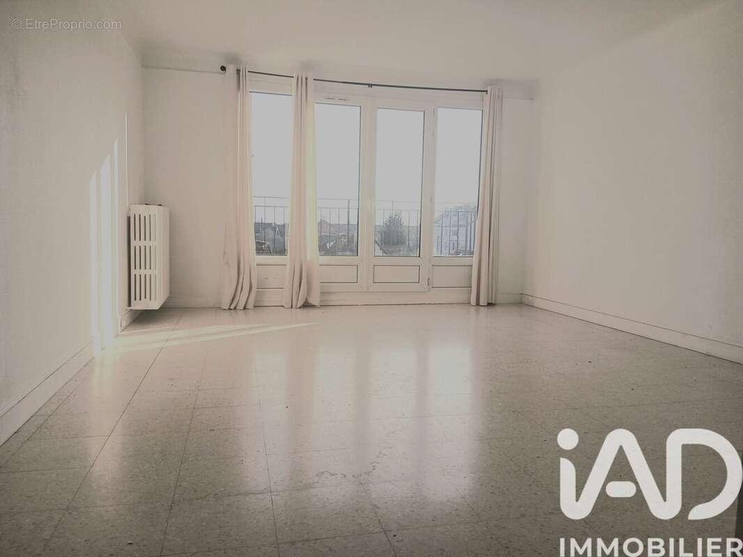 Photo 4 - Appartement à TAVERNY