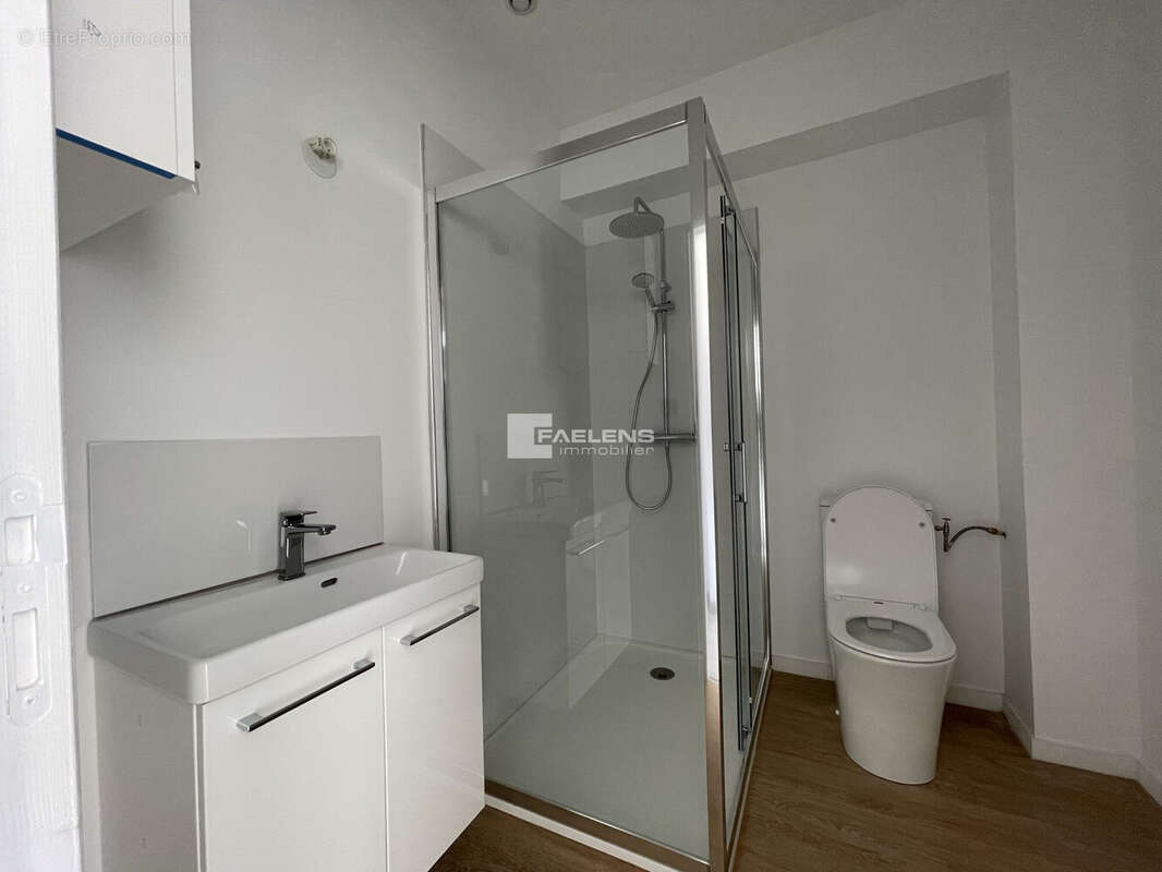 Appartement 56 m² à Lille  - photo 2