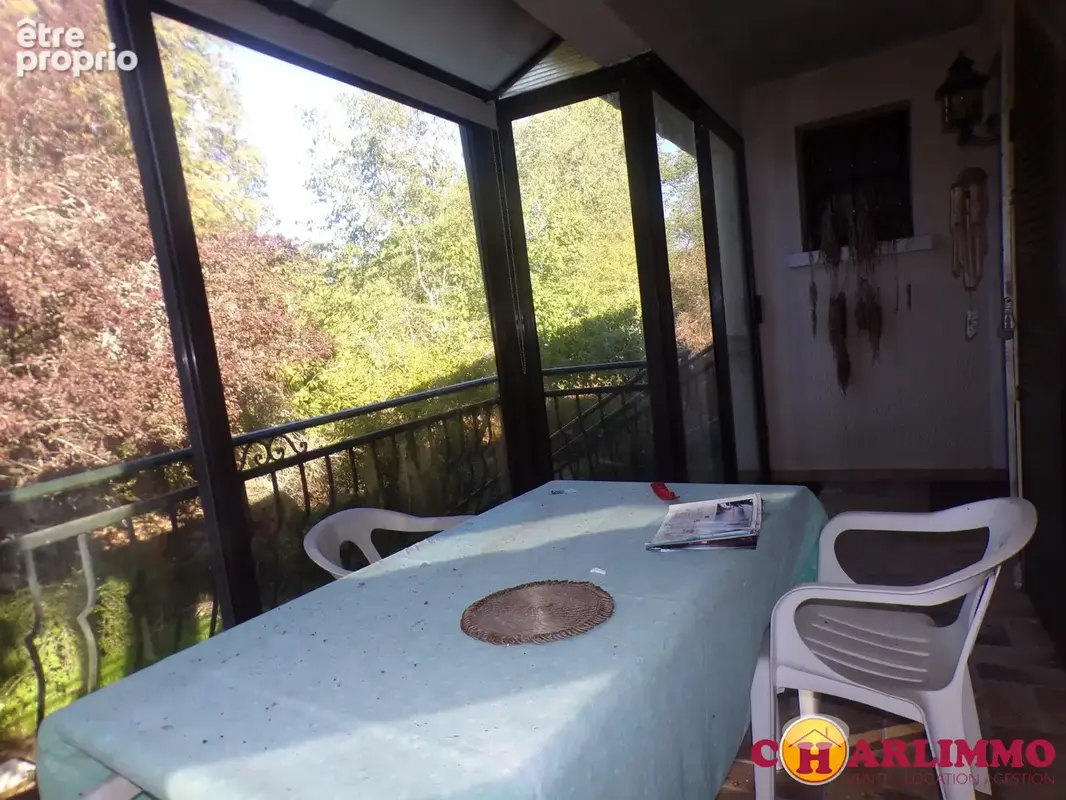 Maison 5 pièces 120 m² à vendre à Rochechouart (87600) - photo 2
