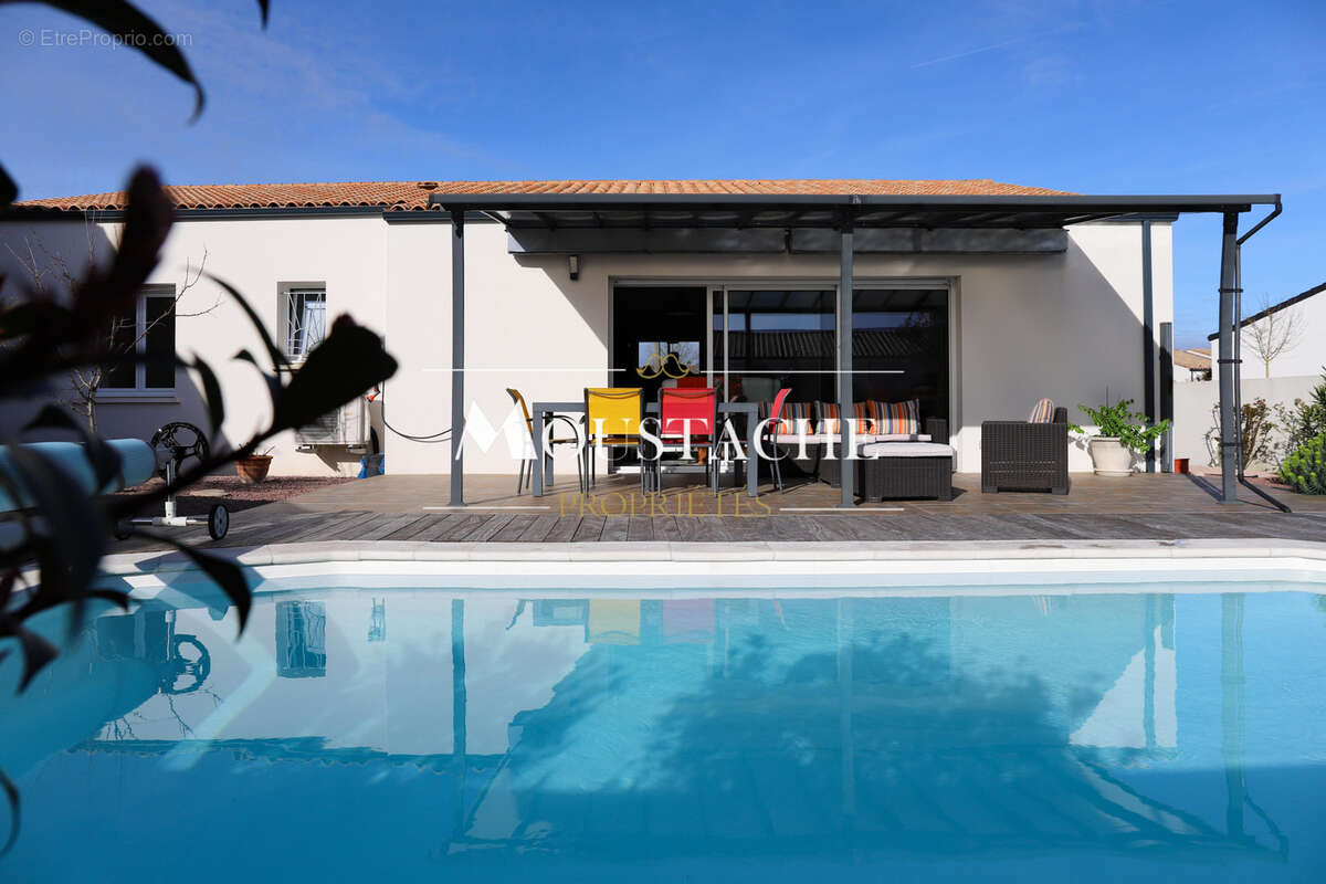 Maison à SAINT-SULPICE-DE-ROYAN