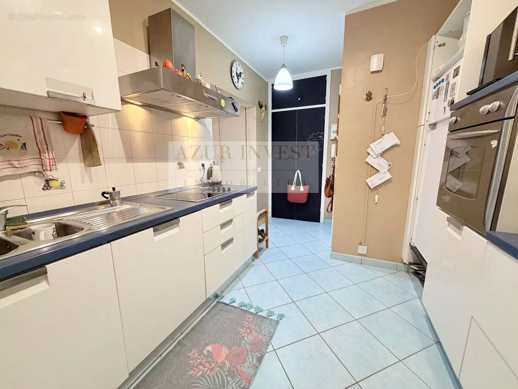 Appartement à ROQUEBRUNE-CAP-MARTIN