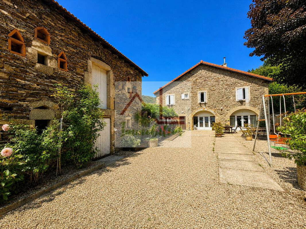 Maison à VILLEFORT