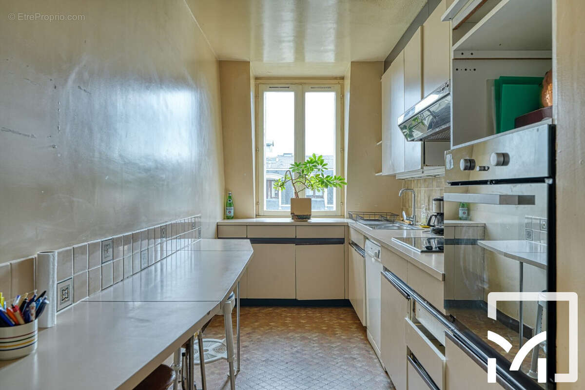 Appartement à VERSAILLES
