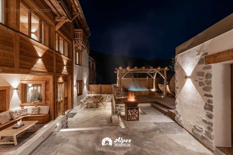 Appartement à LA SALLE-LES-ALPES