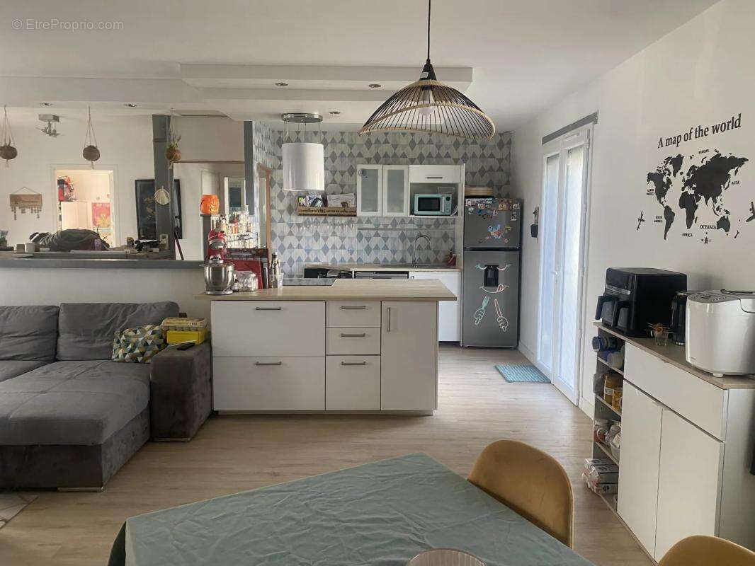 Maison à MONTBAZON
