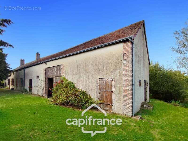 Longère à vendre 5 pièces EVAILLE (72)  -  terrain de 2309 m² - photo 10
