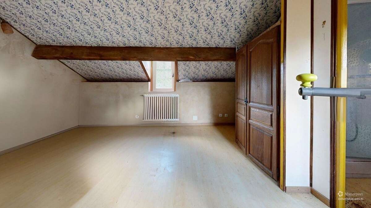 MaisonenpierresavecsesdependancesBedroomDefurnishe - Maison à MONPLAISANT